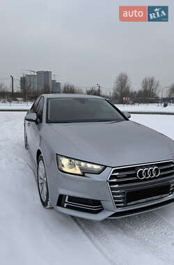 Седан Audi A4 2018 в Киеве