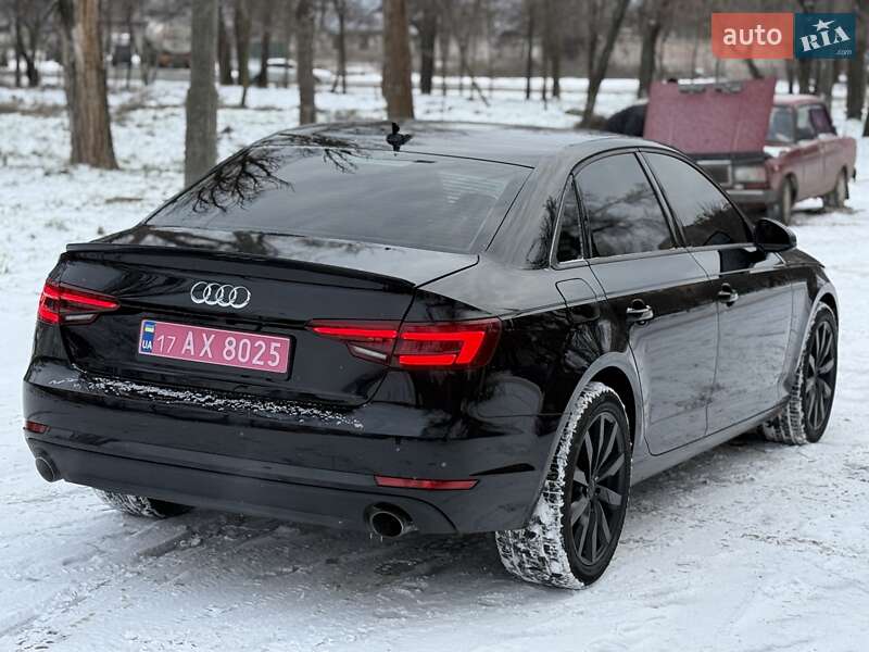 Седан Audi A4 2017 в Кривом Роге