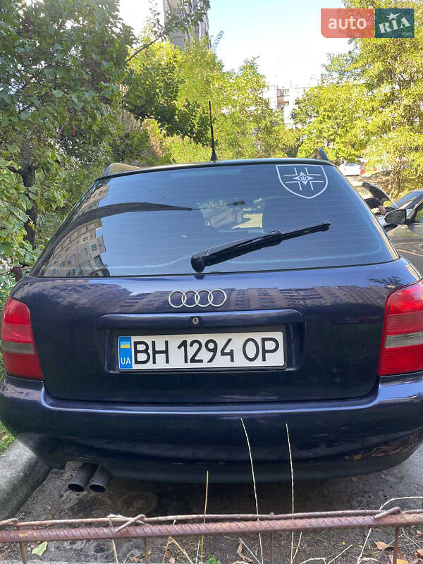 Универсал Audi A4 1996 в Киеве
