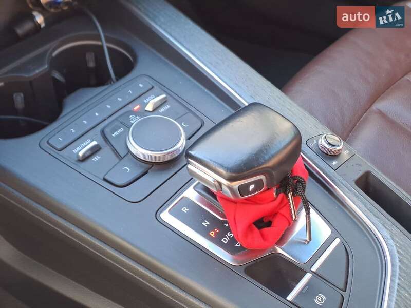 Седан Audi A4 2016 в Одесі