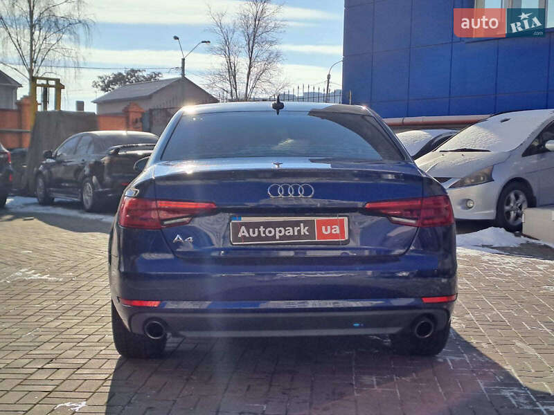 Седан Audi A4 2016 в Одесі
