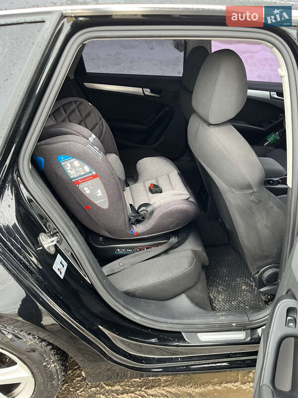 Универсал Audi A4 2011 в Богородчанах