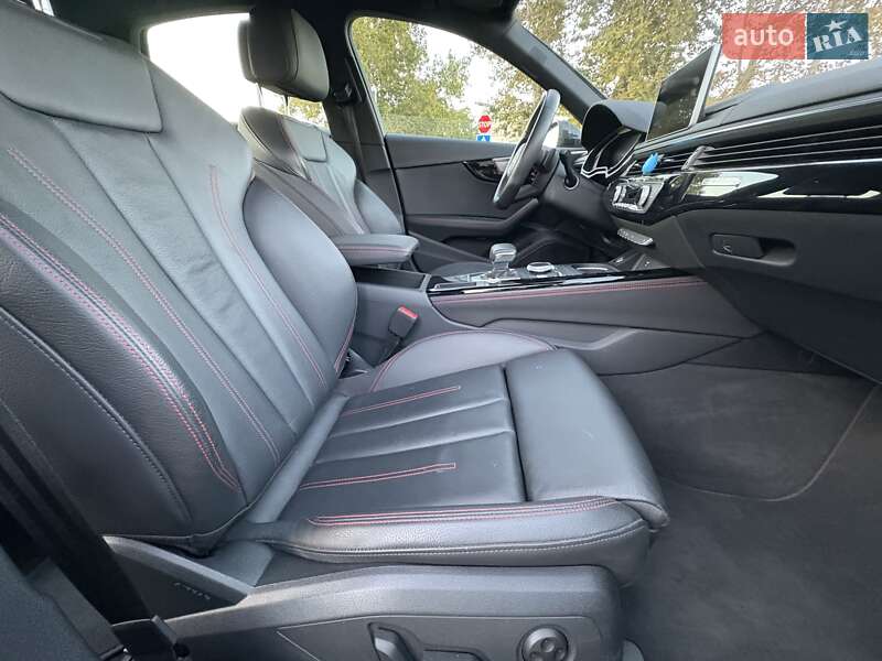 Седан Audi A4 2018 в Одесі