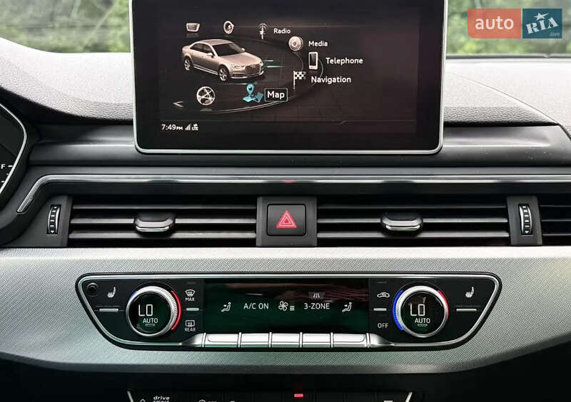 Седан Audi A4 2015 в Ровно