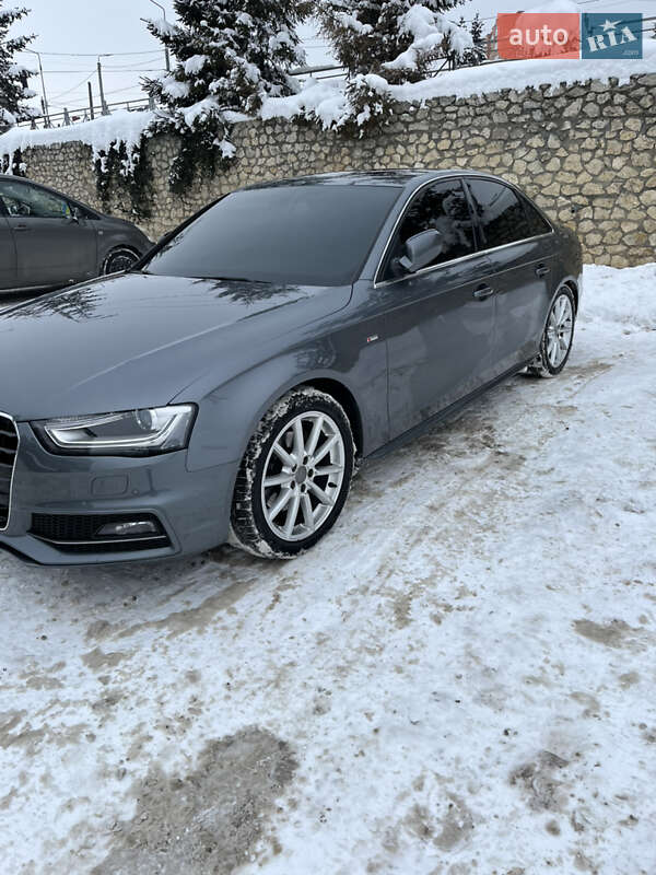 Седан Audi A4 2013 в Тернополі