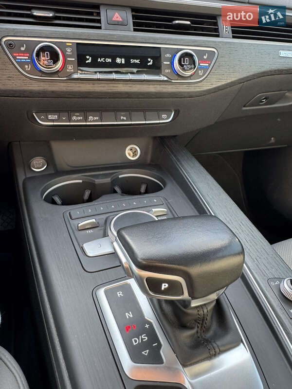 Седан Audi A4 2017 в Чернігові