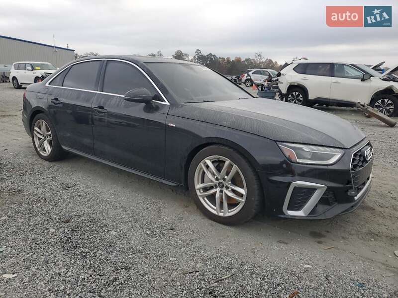 Седан Audi A4 2023 в Львове