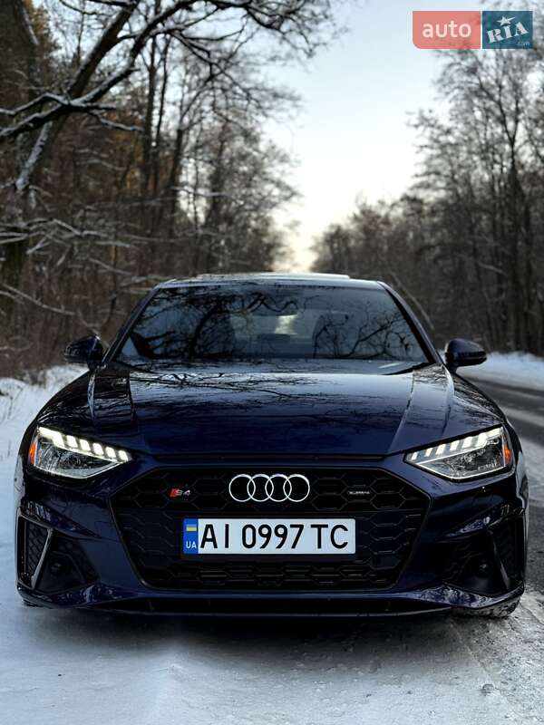 Седан Audi A4 2023 в Барышевке