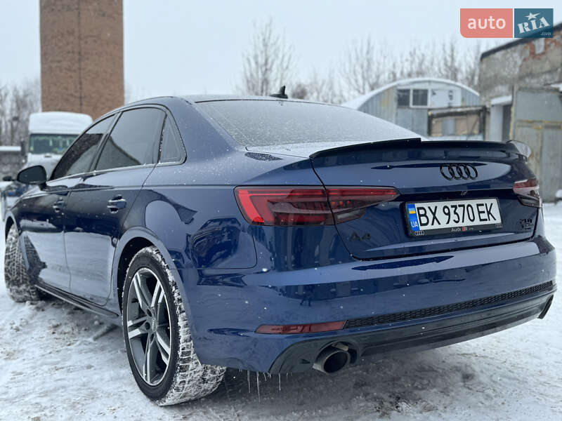 Седан Audi A4 2017 в Хмельницькому