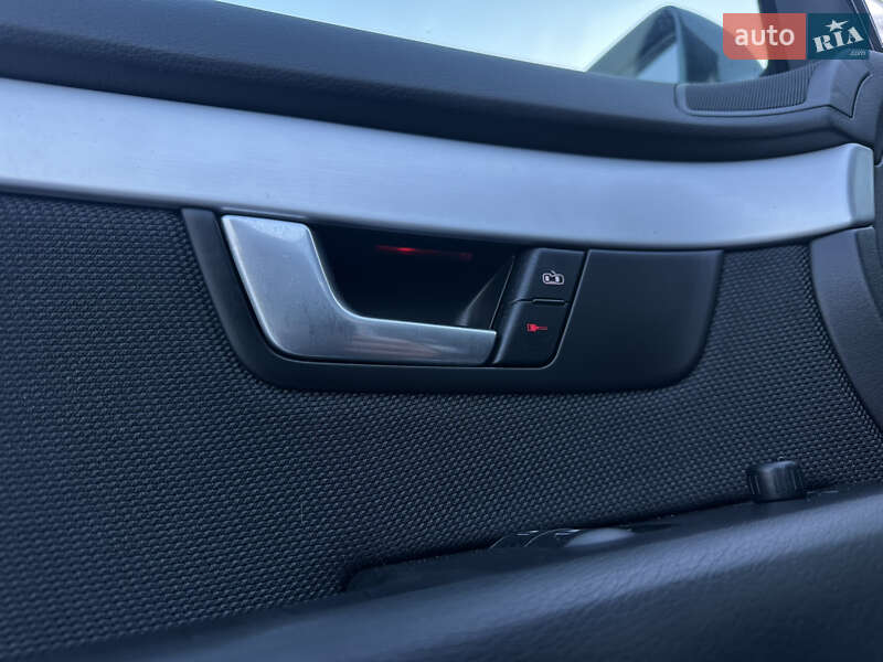 Универсал Audi A4 2004 в Сарнах