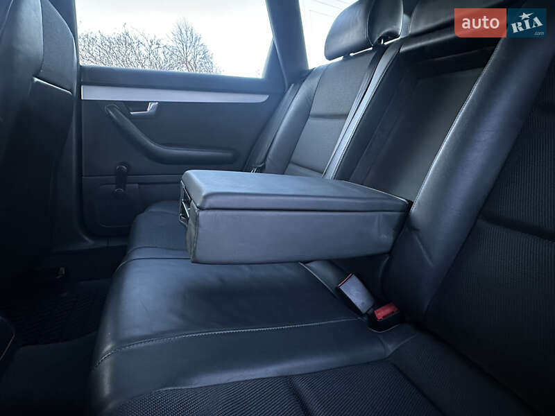 Универсал Audi A4 2004 в Сарнах