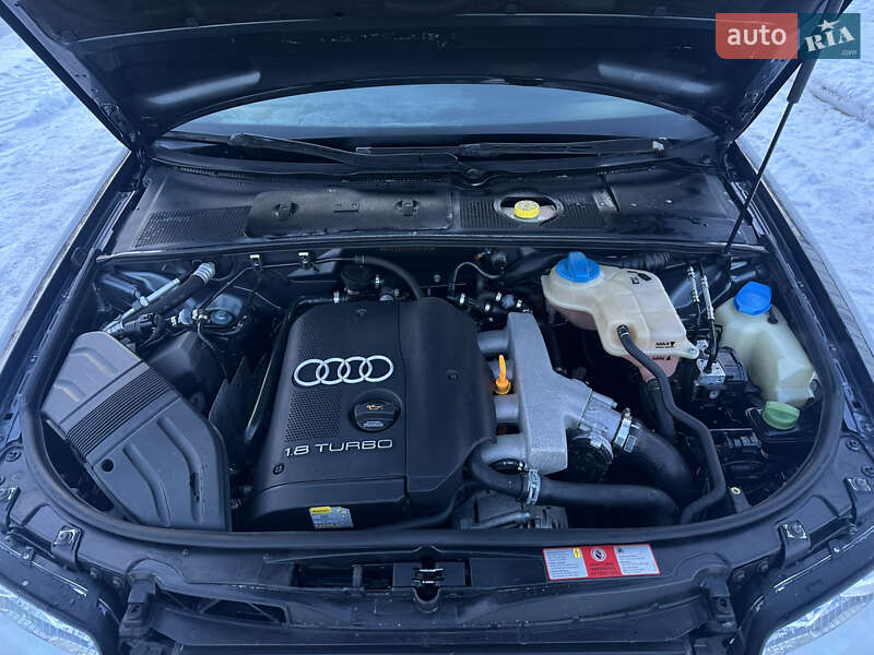 Универсал Audi A4 2004 в Сарнах