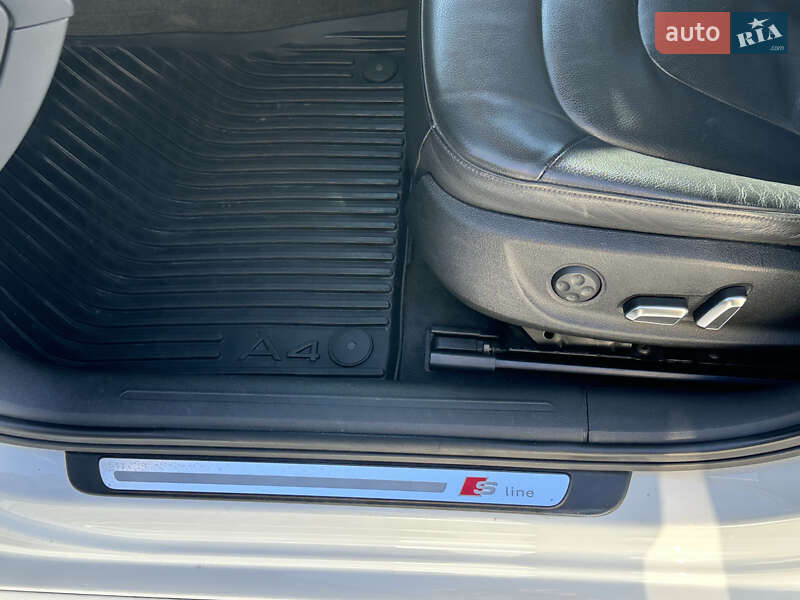 Седан Audi A4 2015 в Стрые