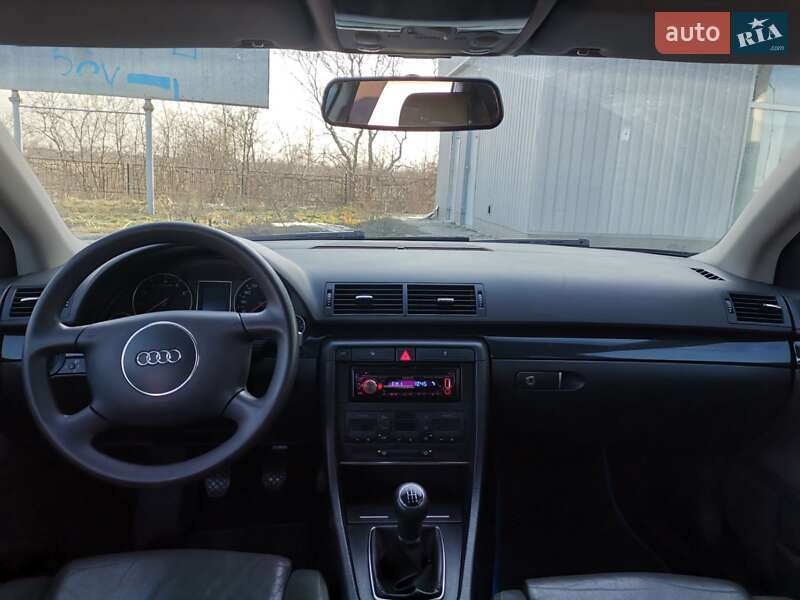 Седан Audi A4 2003 в Миколаєві