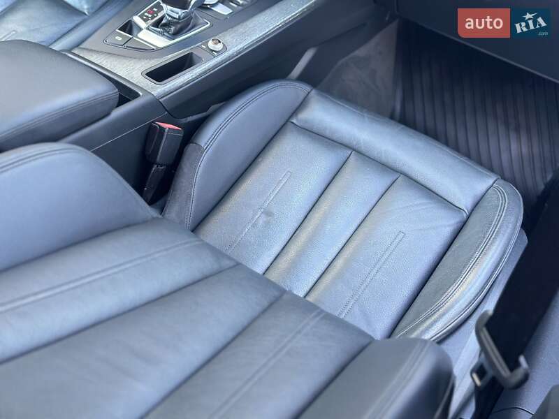 Седан Audi A4 2017 в Дрогобыче