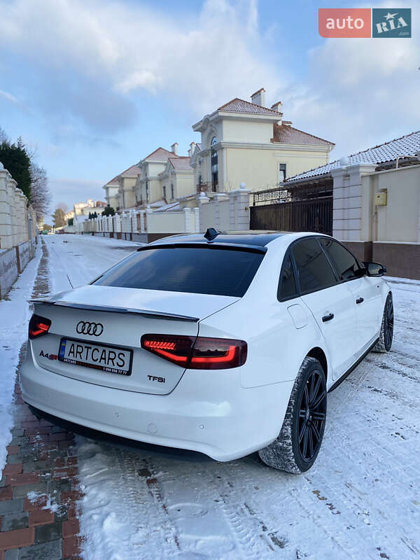 Седан Audi A4 2012 в Одессе