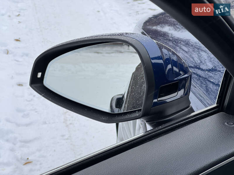 Седан Audi A4 2016 в Харкові