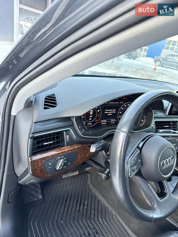 Седан Audi A4 2019 в Бучаче