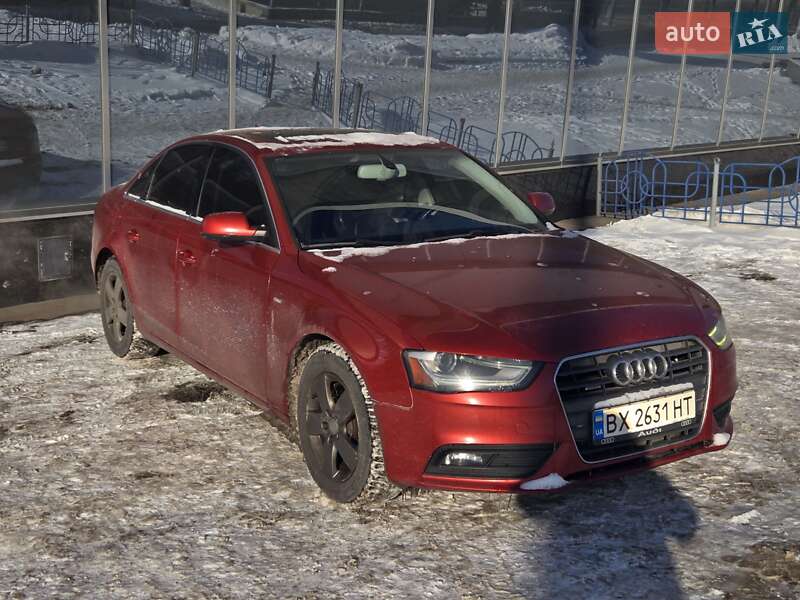 Седан Audi A4 2012 в Києві