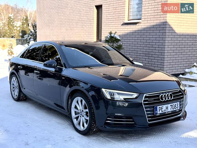 Седан Audi A4 2016 в Рівному