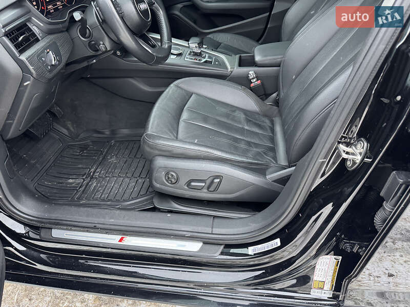 Седан Audi A4 2016 в Одесі