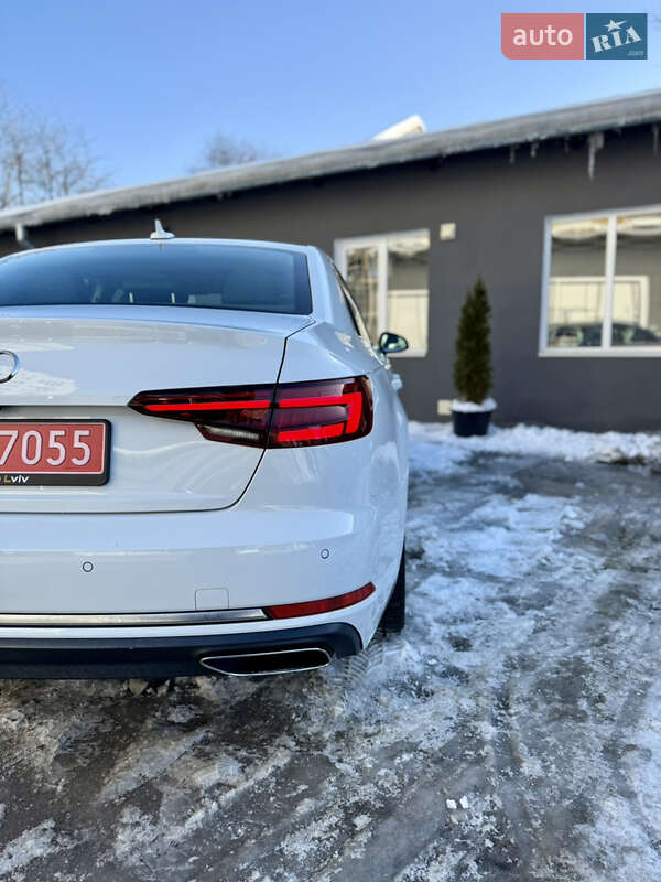 Седан Audi A4 2019 в Львове