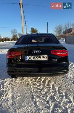 Седан Audi A4 2015 в Рава-Русской