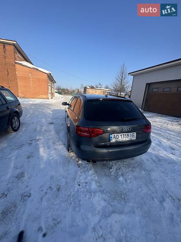 Универсал Audi A4 2010 в Ровно