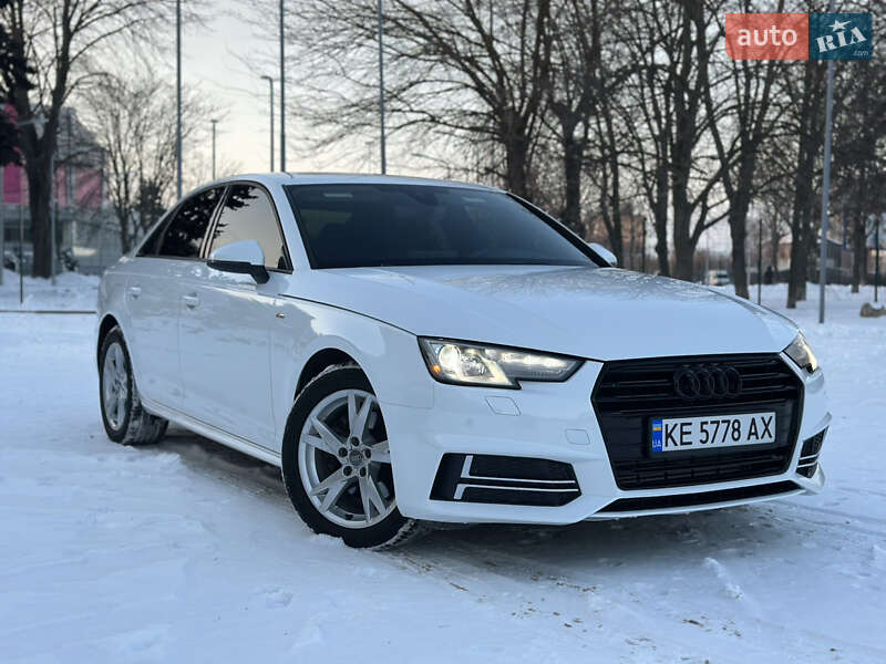 Седан Audi A4 2018 в Запоріжжі