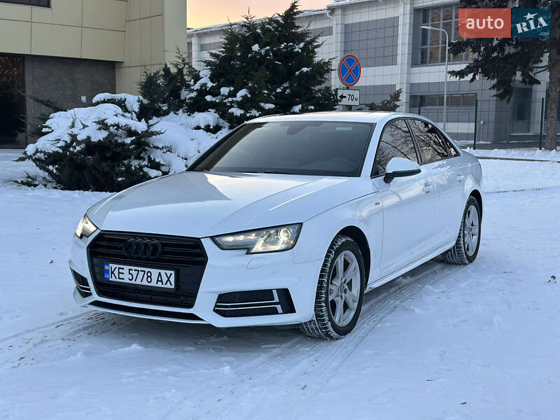Седан Audi A4 2018 в Запоріжжі