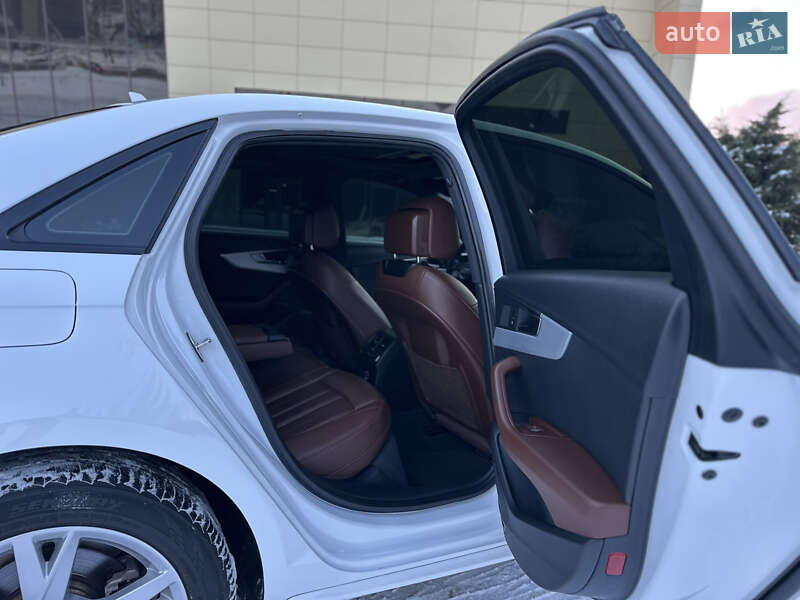 Седан Audi A4 2018 в Запоріжжі