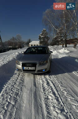 Седан Audi A4 2005 в Овруче