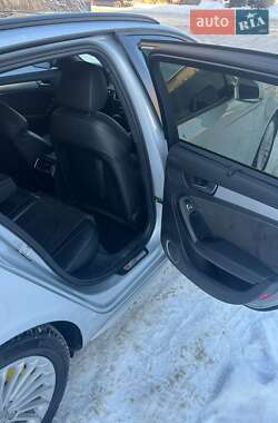 Универсал Audi A4 2013 в Киеве