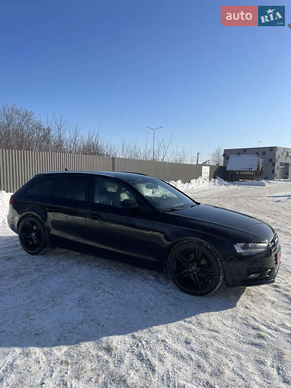 Універсал Audi A4 2015 в Сарнах