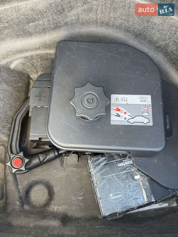 Універсал Audi A4 2015 в Сарнах