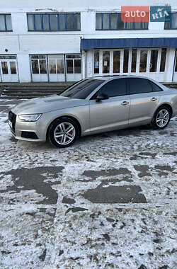 Седан Audi A4 2016 в Конотопе