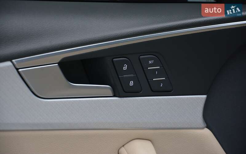 Седан Audi A4 2018 в Києві