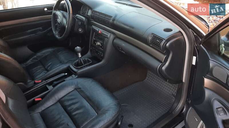 Универсал Audi A4 2000 в Заречье