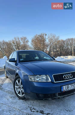 Седан Audi A4 2001 в Ровно