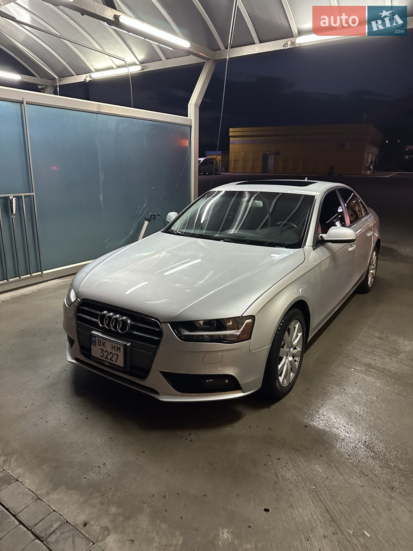 2013 Audi A4 - мініатюра 2