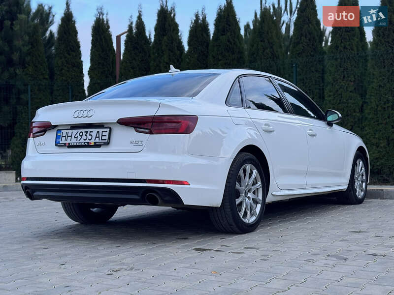 Седан Audi A4 2018 в Одессе