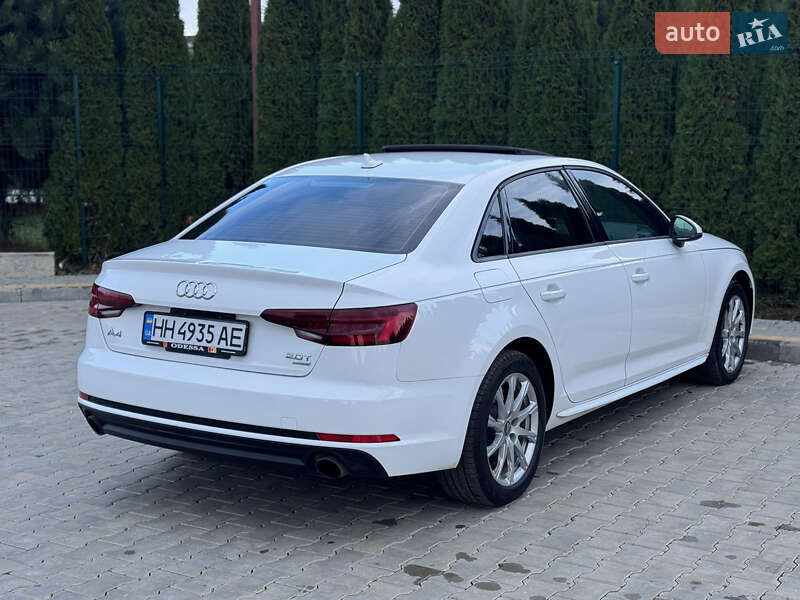 Седан Audi A4 2018 в Одессе