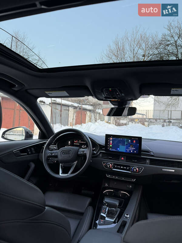 Седан Audi A4 2023 в Ивано-Франковске