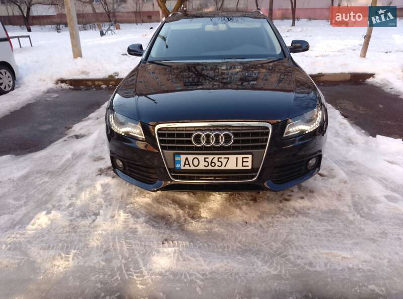 Универсал Audi A4 2010 в Мукачево