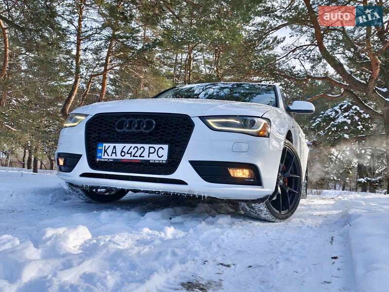 Седан Audi A4 2014 в Дніпрі
