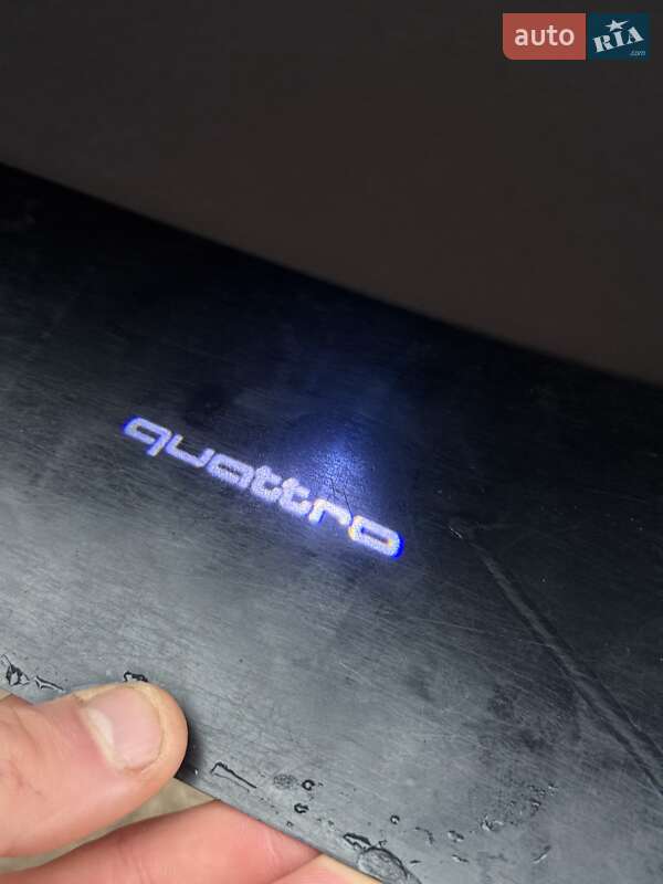 Седан Audi A4 2012 в Сумах