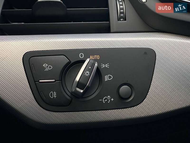 Универсал Audi A4 2018 в Киеве фото 31 Универсал Audi A4 2018 в Киеве