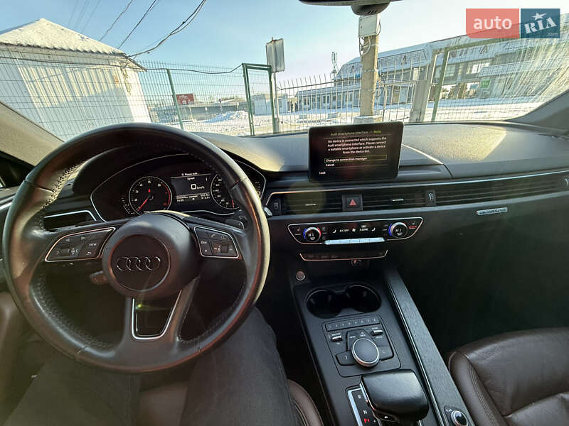 Седан Audi A4 2016 в Киеве