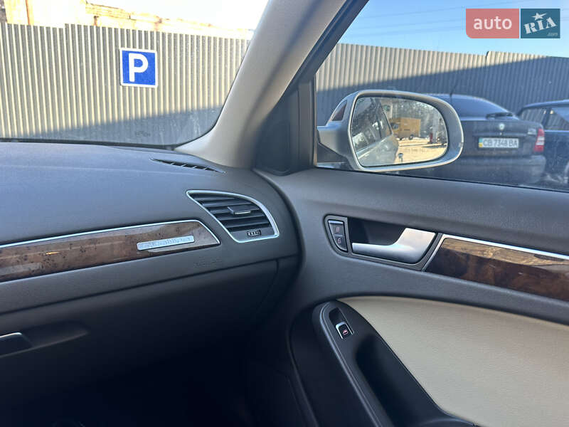 Седан Audi A4 2014 в Чернігові