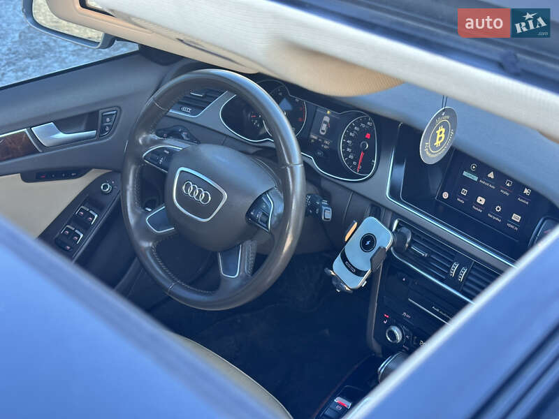 Седан Audi A4 2014 в Чернігові